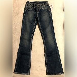 New Women’s Silver Jeans
